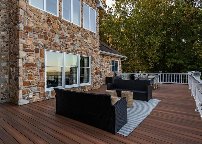 River Haven With Hot Tub